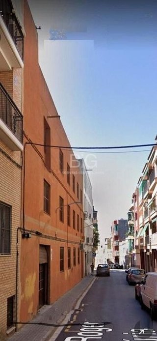 Nave industrial en venta en Cerdanyola sur en Mataró