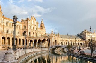 Oficina en alquiler en Parque Alcosa - Jardines del Edén en Sevilla