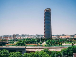 Oficina en alquiler en Parque Alcosa - Jardines del Edén en Sevilla