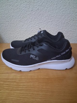 Zapatillas Fila Negras