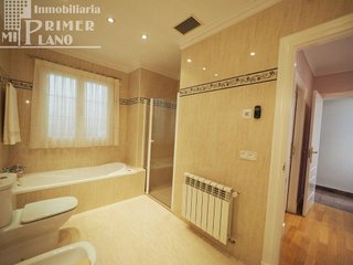 Chalet en venta en Tomelloso