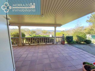 Casa en venta en Bueu