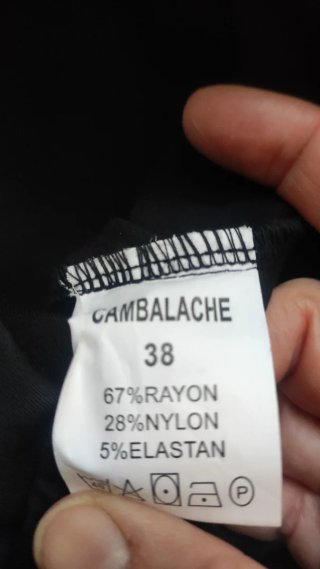 Pantalones negros