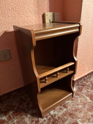 Mueble recibidor de madera