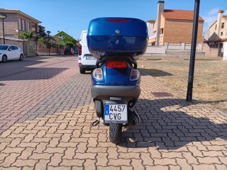Piaggio X9 250cc Maxi Scooter Azul