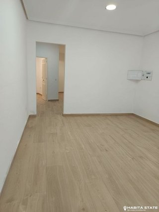 Local comercial en venta en Los Molinos - Villa Blanca en Almería