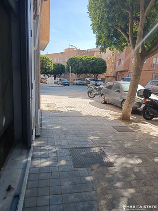 Local comercial en venta en Los Molinos - Villa Blanca en Almería