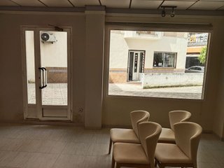 Local comercial en venta en Mengíbar