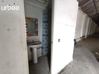 Nave industrial en venta en Polígonos - Recinto Ferial Cortijo de Torres en Málaga
