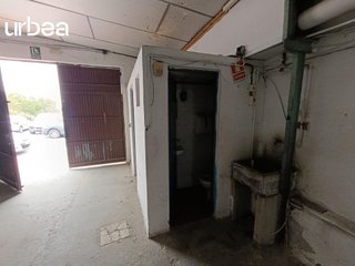 Nave industrial en venta en Polígonos - Recinto Ferial Cortijo de Torres en Málaga