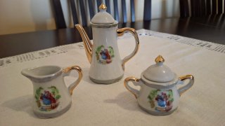 Juego de café mini de porcelana