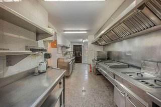 Local comercial en alquiler en Nueva Andalucía centro en Marbella