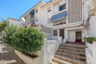 Local comercial en alquiler en Nueva Andalucía centro en Marbella
