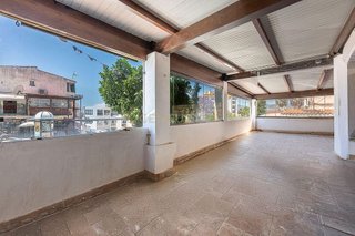 Local comercial en alquiler en Nueva Andalucía centro en Marbella