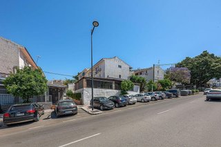 Local comercial en alquiler en Nueva Andalucía centro en Marbella