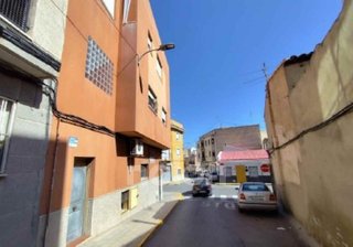 Casa adosada en venta en Aspe