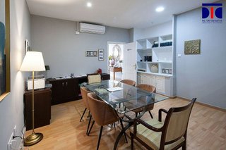 Oficina en alquiler en Los Remedios en Sevilla