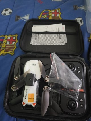 Dron Plegable con Mando y A ¹ccesorios