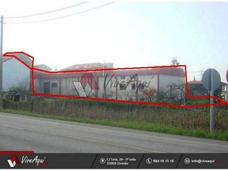 Local comercial en venta en La Pola Siero en Siero