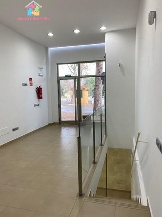 Local comercial en venta en San Enrique-Guadiaro-Pueblo Nuevo en San Roque