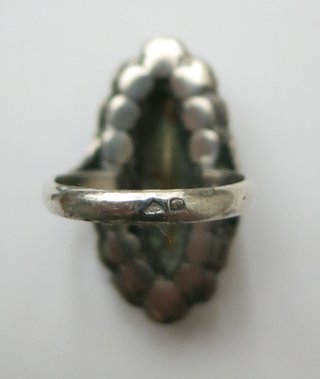 Conjunto Anillo y Pendientes Ovalados