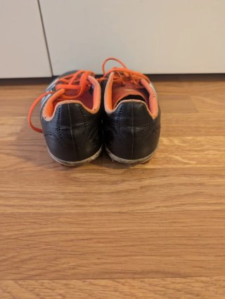 Botas de fútbol Adidas Predator Negras Naranja