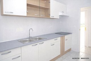 Piso en venta en Barrio de Peral en Cartagena