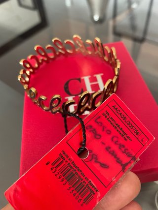 Pulsera CH Negra y Dorada