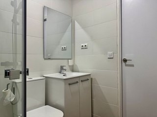 Dúplex en alquiler en Valdeacederas en Madrid