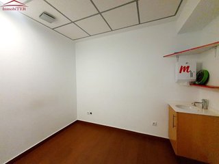 Local comercial en alquiler en Ensanche en Teruel