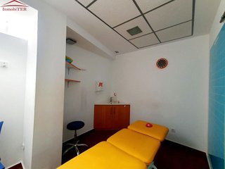 Local comercial en alquiler en Ensanche en Teruel