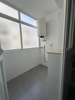 Piso en alquiler en Parque Mediterráneo - Santa Paula en Málaga