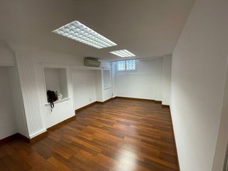 Local comercial en alquiler en Paseo Sagasta en Zaragoza