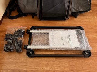 Transportín para perro con ruedas. Nuevo sin usar.