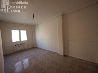 Casa adosada en venta en Tomelloso