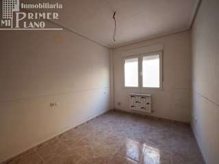 Casa adosada en venta en Tomelloso