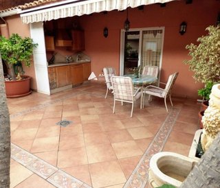 Casa adosada en venta en Crevillent