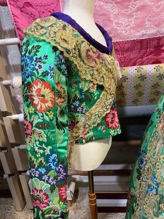Traje de Fallera Talla 34-36 SXIX y manga larga