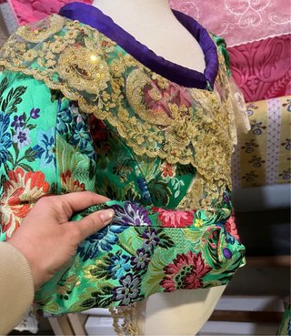 Traje de Fallera Talla 34-36 SXIX y manga larga