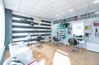 Local comercial en venta en Tenderina Baja - Ventanielles en Oviedo