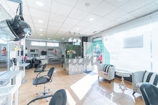 Local comercial en venta en Tenderina Baja - Ventanielles en Oviedo