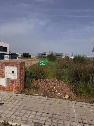 Solar en venta en Yeles