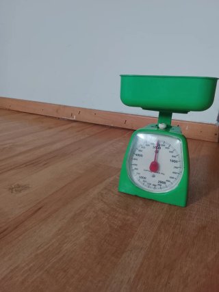 Balanza de cocina verde