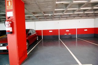 Garaje en venta en Artigas - Llefià en Badalona