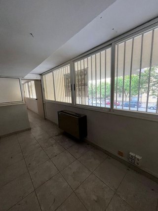Local comercial en venta en Les Arenes - La Grípia  Can Montllor en Terrassa