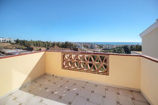 Casa adosada en alquiler en Calaburra - Chaparral en Mijas