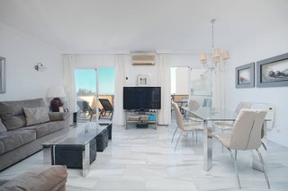 Casa adosada en alquiler en Calaburra - Chaparral en Mijas