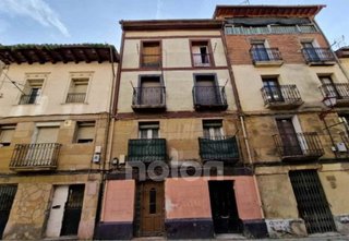 Casa adosada en venta en Haro