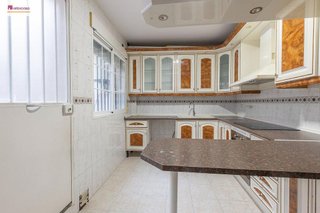 Casa adosada en venta en Maracena