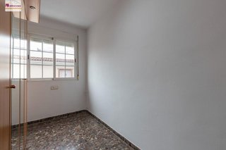 Casa adosada en venta en Maracena